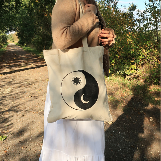 Baumwollbeutel "Yin & Yang mit Sonne & Mond"