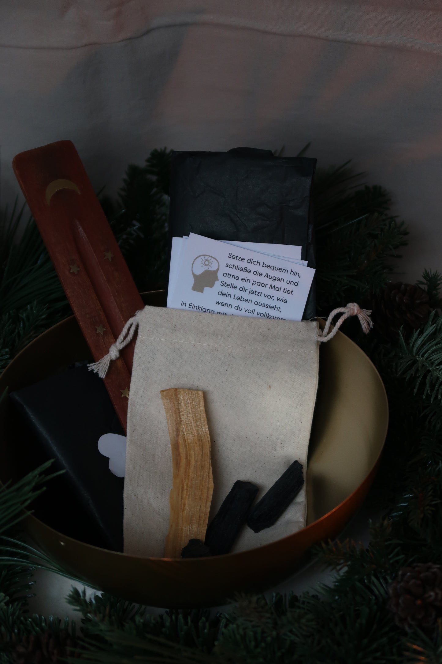 Dein achtsamer Adventskalender zum Erleben und Fühlen